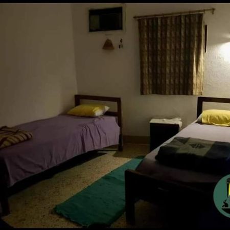 Хостел Sebaii Camp السباعى كامب شاطئ الترابين بجوار ويت بالس Нувейба Екстер'єр фото